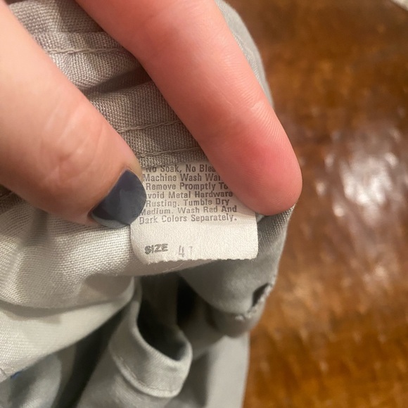 Vintage OshKosh B'Gosh Infant Shorts Overalls Gray Red Blue Size: 4T - Picture 4 of 5